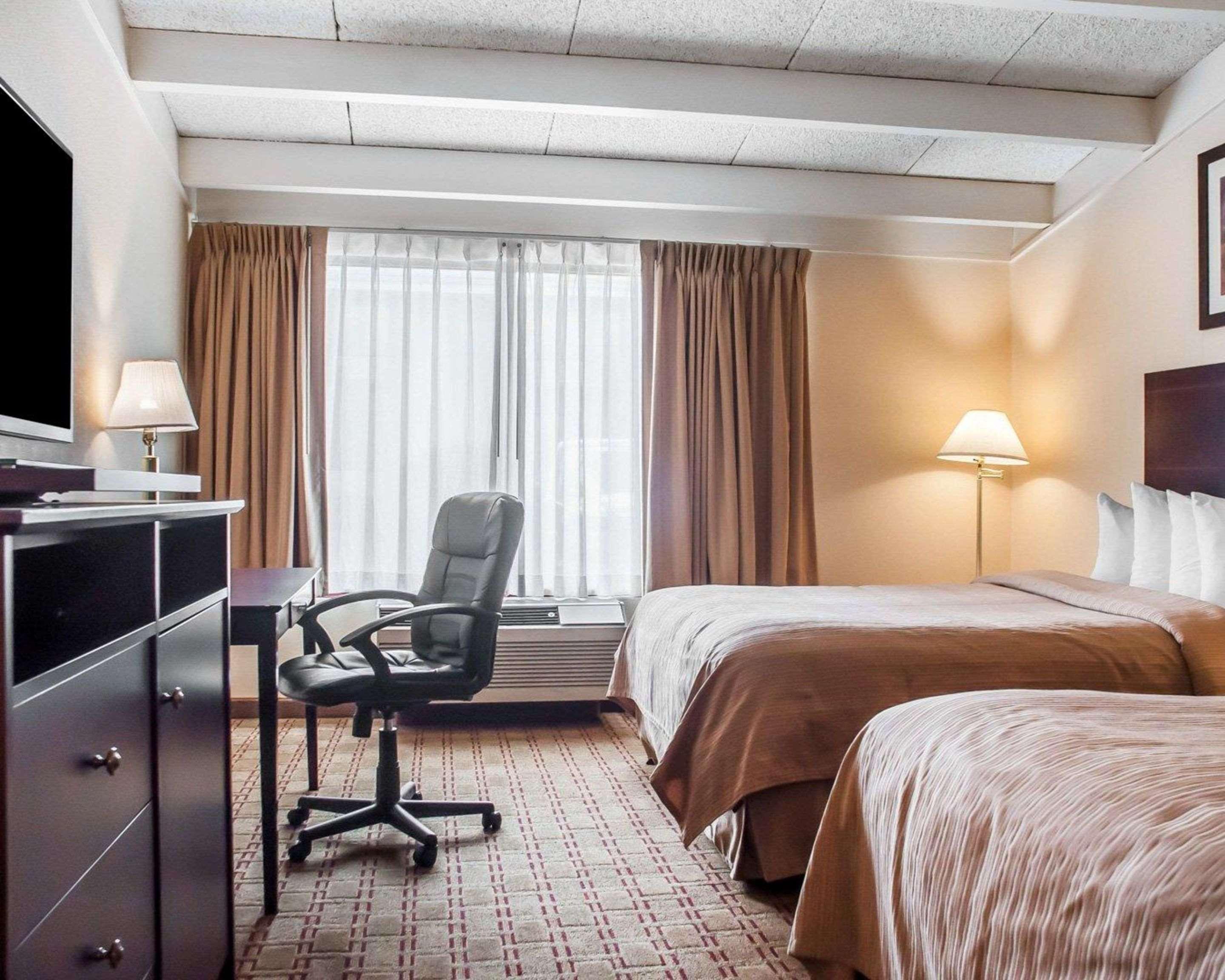 Quality Inn Airport Cheektowaga Exterior foto