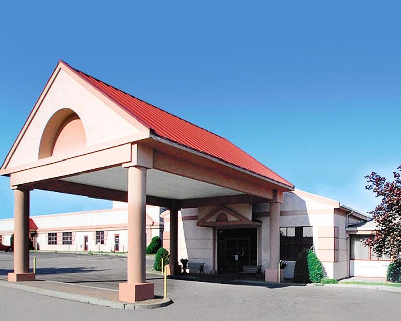 Quality Inn Airport Cheektowaga Exterior foto